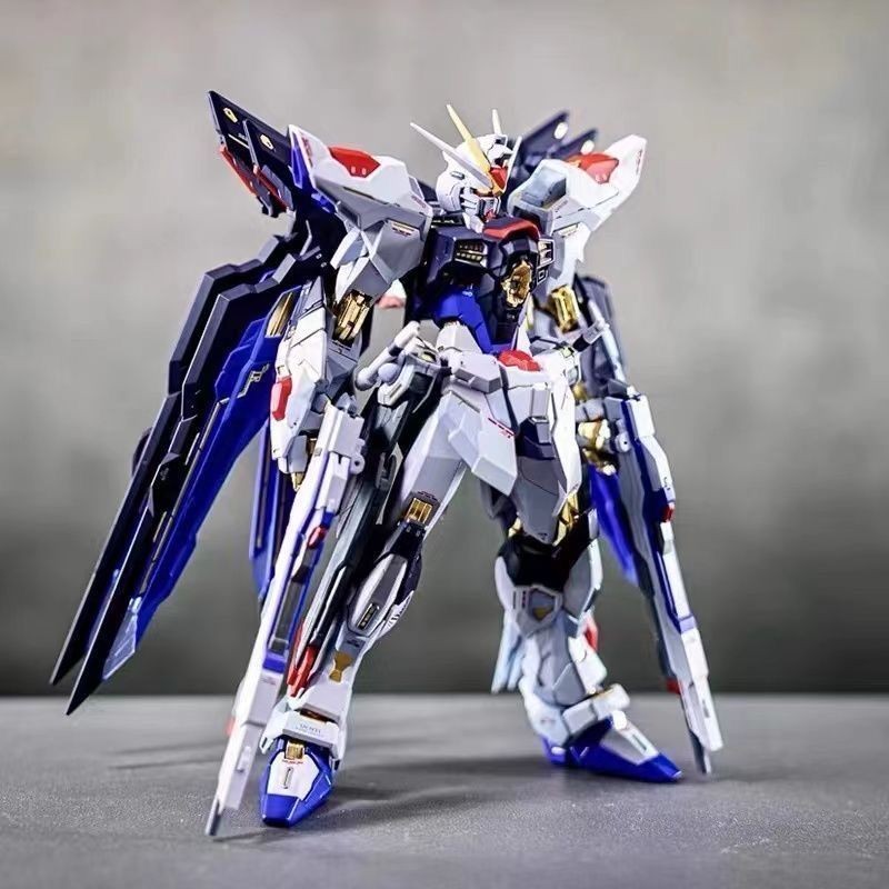ทารกแรกเกิดฟรี HG โจมตีฟรี MG mecha รุ่น Red Heresy Unico ทารกแรกเกิด Freedom HG Strike Freedom MG m