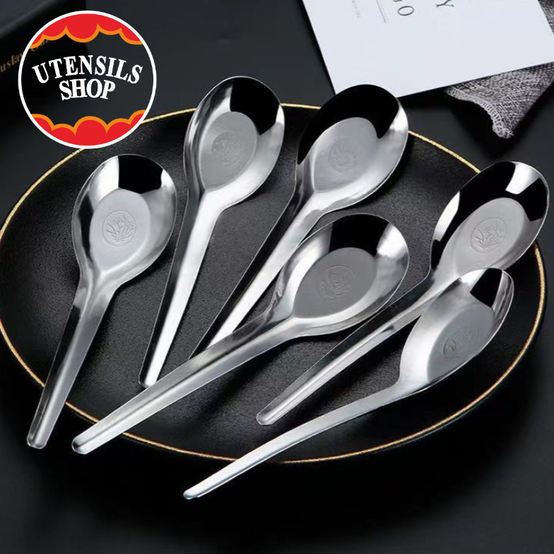 UTENSILS 1/10ชิ้นช้อนแบนสแตนเลสเครื่องครัวด้ามยาวช้อนขนมหวานครัวเรือนชุดเครื่องทานอาหารความจุมากสาธารณะ