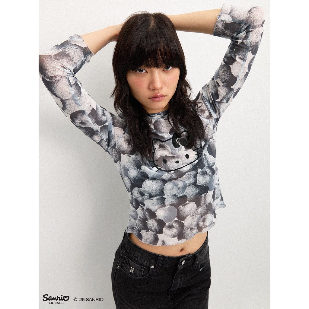Pomelo. ♥ Hello Kitty เสื้อพิมพ์ลายแอปเปิ้ล / Pomelo. ♥ Hello Kitty Apple Print Top