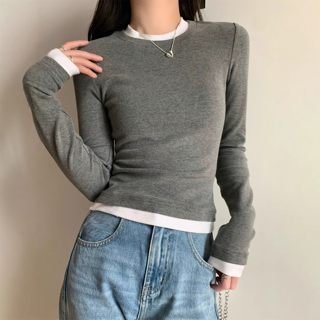เสื้อยืดแขนยาวผู้หญิงคอกลมแขนยาวดีไซน์ทันสมัยปลอมสองชิ้น【6946】