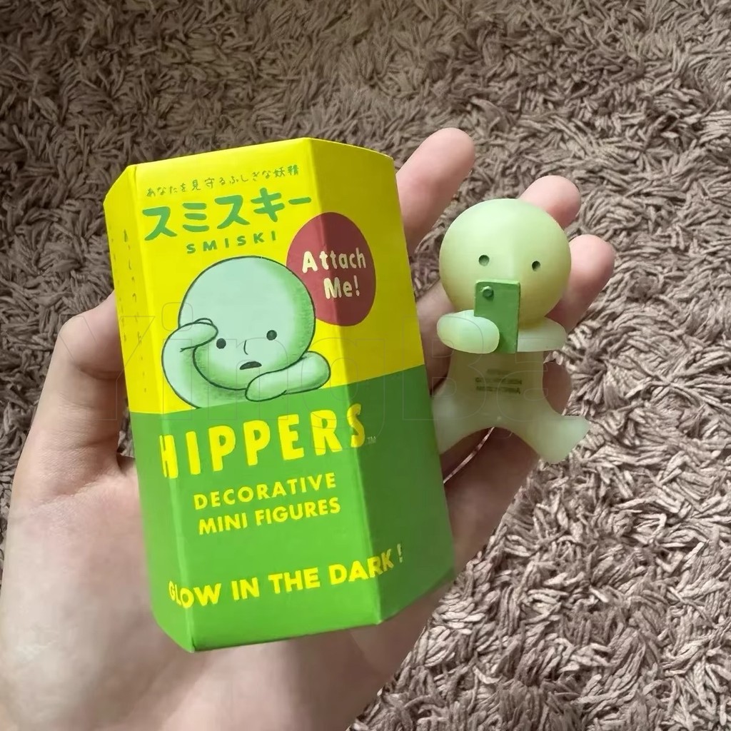 Smiski Hippers Series Noctilucent ตุ๊กตาสีเขียวกล่องตาบอดน่ารัก Surprise Creative Night Light Fairy ตุ๊กตาตกแต่งวันเกิดของขวัญปีใหม่ - รูปที่ 3