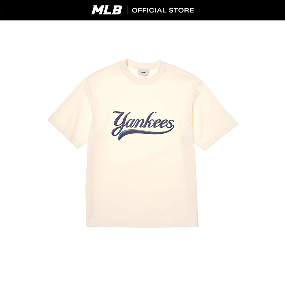 MLB เสื้อยืด ยูนิเซ็กส์ Varsity Cursive รุ่น 3ATSV0844 50CRS สีครีม