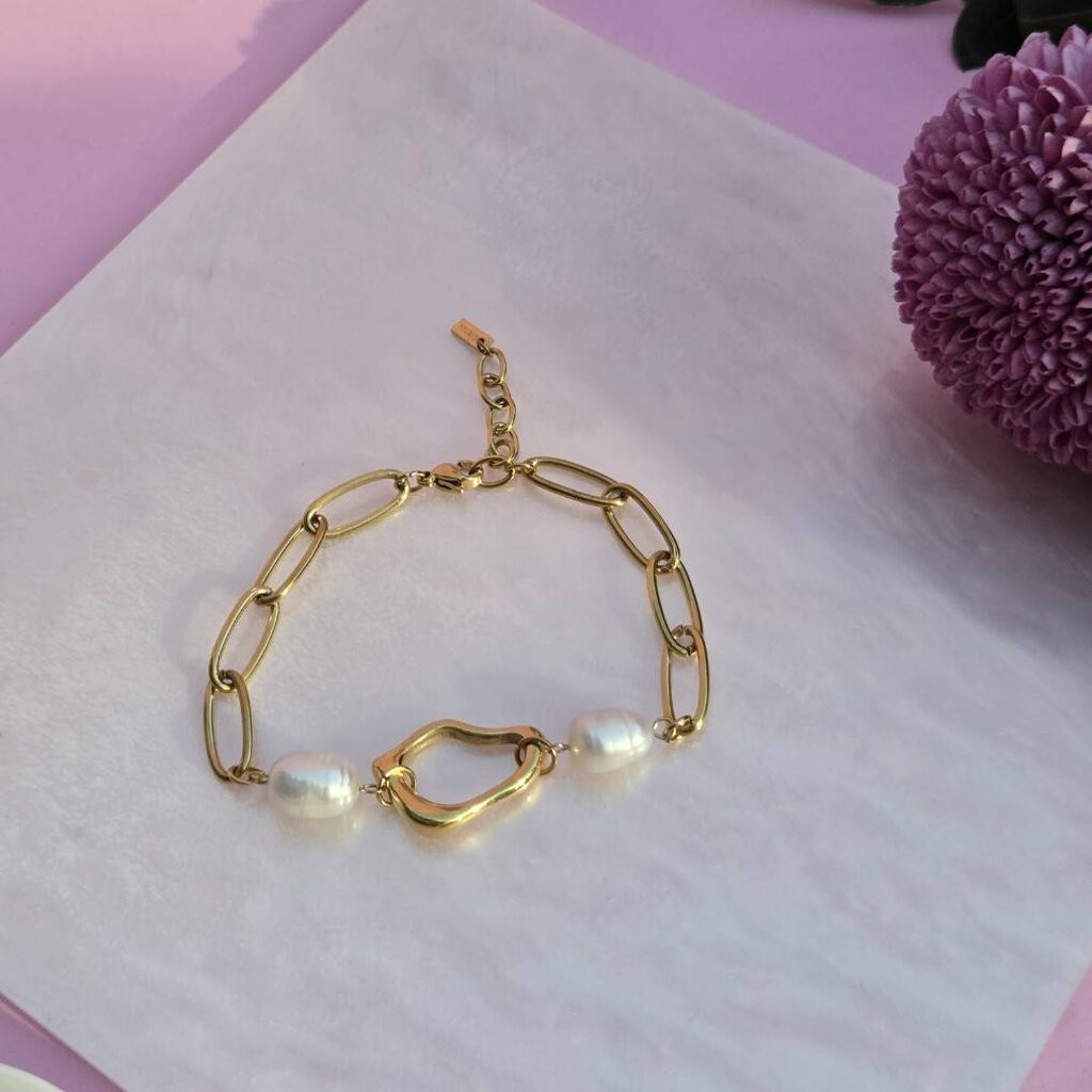 (WELRY.acc) พร้อมส่ง สร้อยข้อมือมุก รุ่น Sola