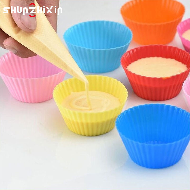 SZX 7pcs silicone molds are non stick reusable silicone paper cup cake liners used for muffin cups o