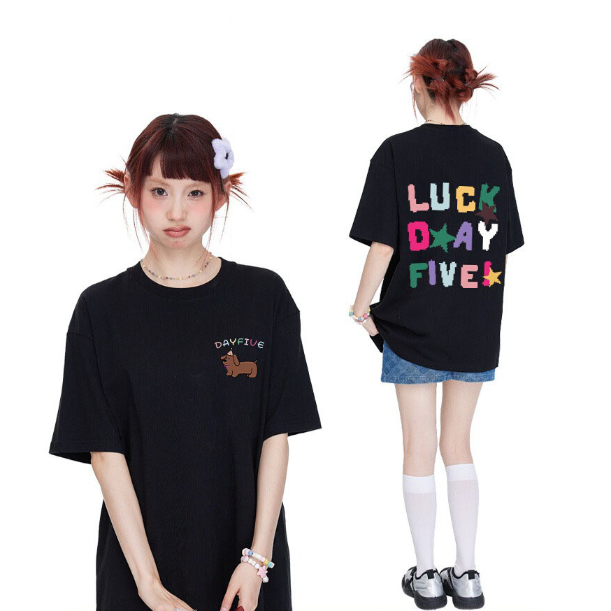 （พร้อมส่งจากกทม มาถึงใน 2วัน）เสื้อยืดแขนสั้นผ้าฝ้ายแท้พิมพ์ลายตัวอักษรแบรนด์อินเทรนด์สำหรับผู้หญิง สะดวกสบายและเรียบง่าย
