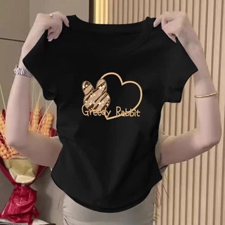 เสื้อผ้าแฟชั่นสวยๆคอกลมเสื้อยืดครอปเอวลอยทรงเข้ารูปเอวยางยืด ใส่สบายผ้านิ่มดีค่ะ มีหลายไซส์ให้เลือกมีหลายสีให้เลือกเสื้อ