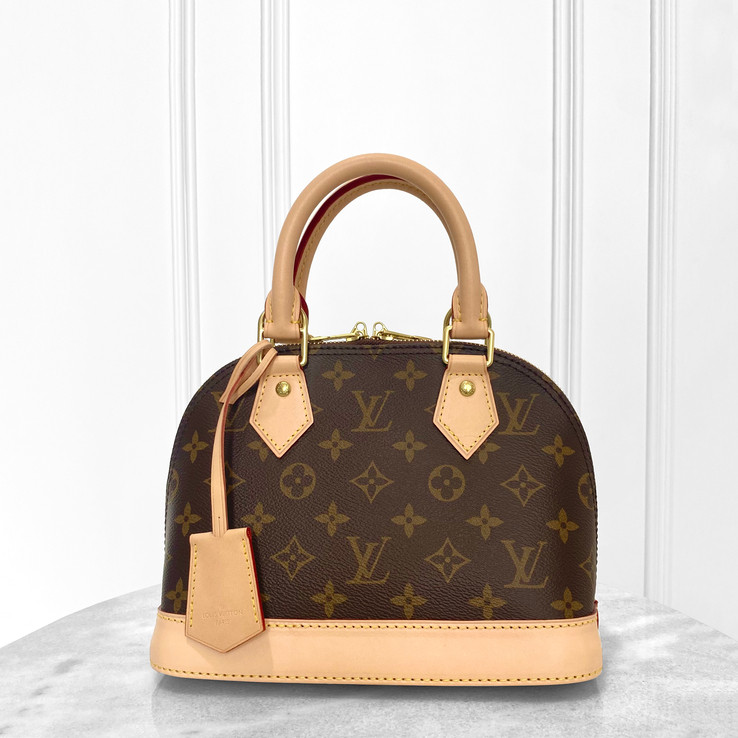 สินค้าแท้มือสอง  LV handbag  กระเป๋าทรงเปลือกหอย หลุยส์ วิตตอง  กระเป๋าสะพายไหล่   M53152