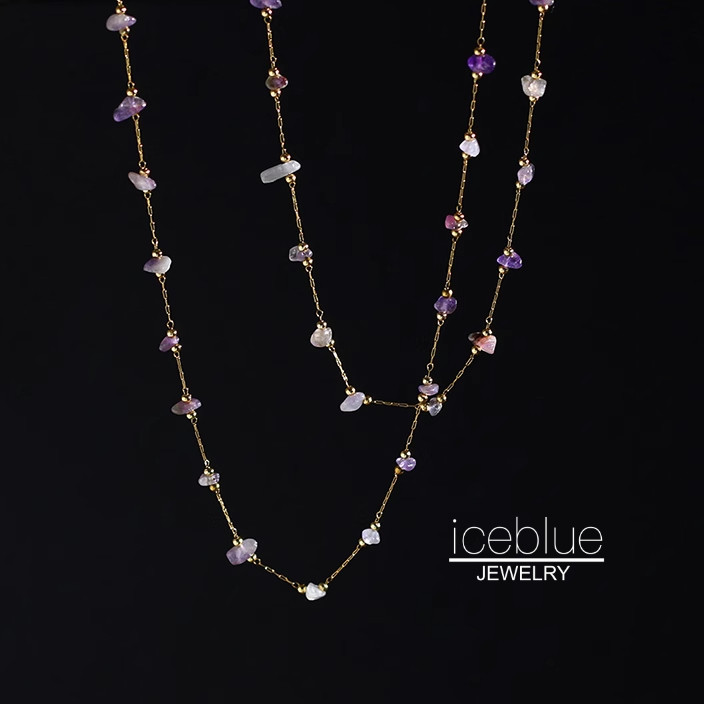 Iceblue-Irregular Amethyst Gold Bead หินบดสร้อยคอคริสตัลสั้น 18K Gold Plated Non Tarnish เครื่องประดับไทเทเนียมเหล็กสร้อยคอหินสําหรับผู้หญิง N142