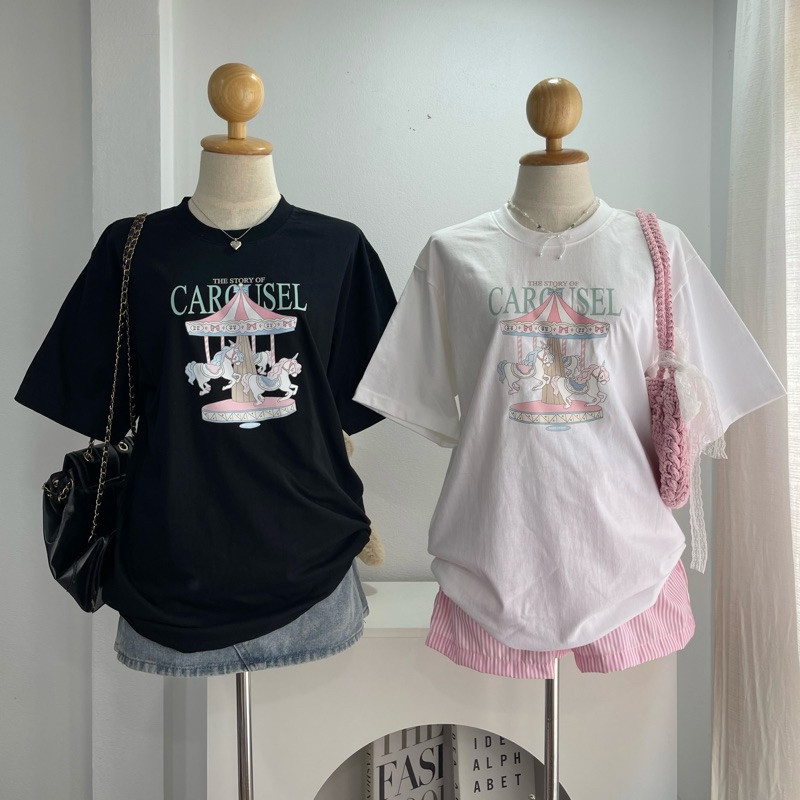 (จัดส่งตลอด 24 ชั่วโมง）OOOK Official Oversize เสื้อยืดสกรีนลายม้าหมุนยูนิคอร์น 🎪🎡