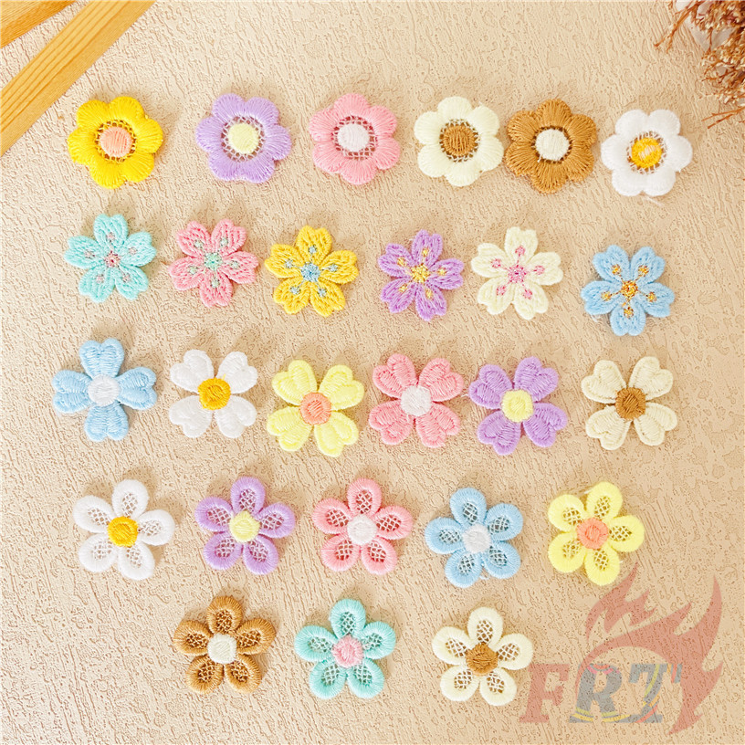 1 ชิ้น ✿ ซากุระ / โคลเวอร์สี่ใบ / กลวงออกดอกไม้ แพทช์เย็บปักถักร้อยที่ละลายน้ําได้ ✿ DIY เย็บบนป้ายแพทช์อุปกรณ์เครื่องประดับ