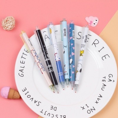 Snoopy Motif Gel Pen Student and Office Pen Cute Puppy Snoopy Press Gel Pen Online Shopping 595