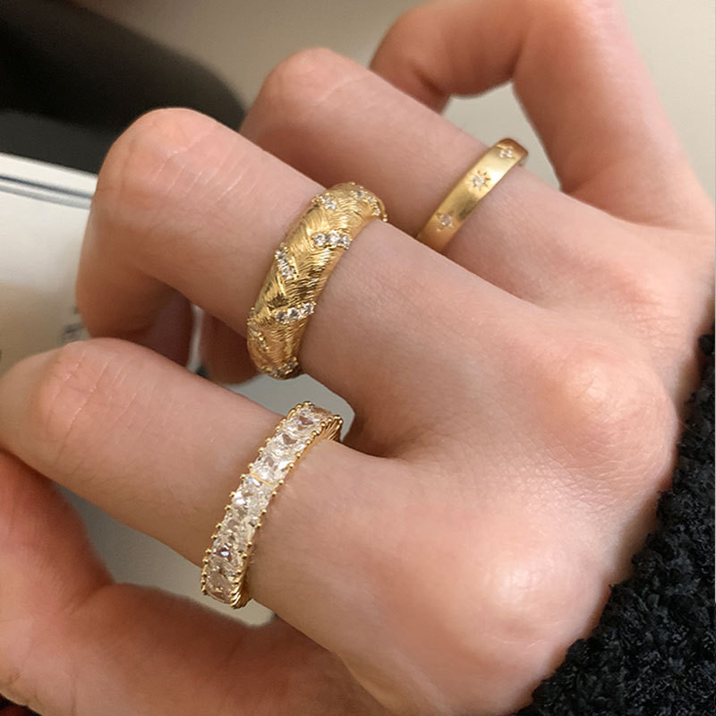 แฟชั่น Retro Twist Star Zircon แหวนเกาหลีเปิดแหวน