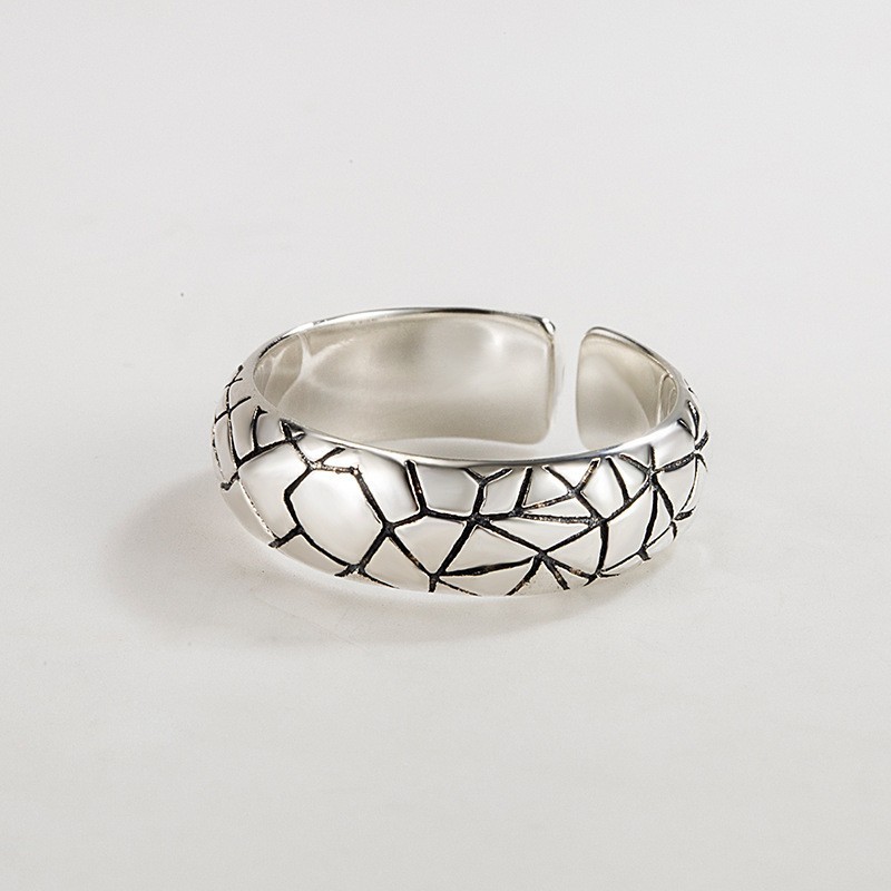 เวอร์ชั่นเกาหลีที่ไม่ซ้ํากันย้อนยุคหินรูปแบบแหวนแตกอินเทรนด์ผู้ชายผู้หญิงสไตล์เดียวกันแหวน - รูปที่ 2