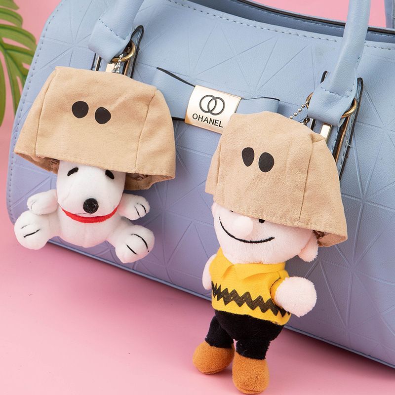 พวงกุญแจหน้าสวมหน้ากากตุ๊กตา Snoopy Charlie พร้อมหมวก จี้ห้อยกระเป๋าตุ๊กตา Charm