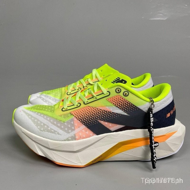 รองเท้าวิ่ง SC Elite V4 สีสันสดใส