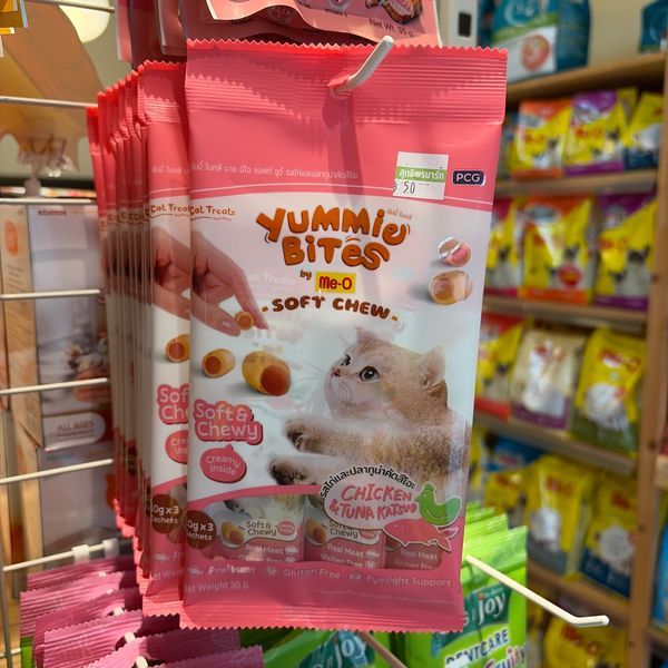 ME-O YUMMIE BITES CHICKEN&TUNA KATSUO 30G