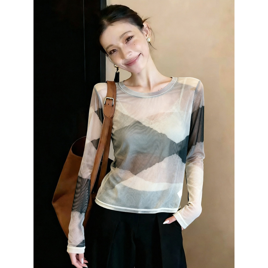 Retro เวอร์ชั่นเกาหลี Tie-Dye แขนยาวแบบครีม เสื้อยืดรอบคอนุ่มๆ
