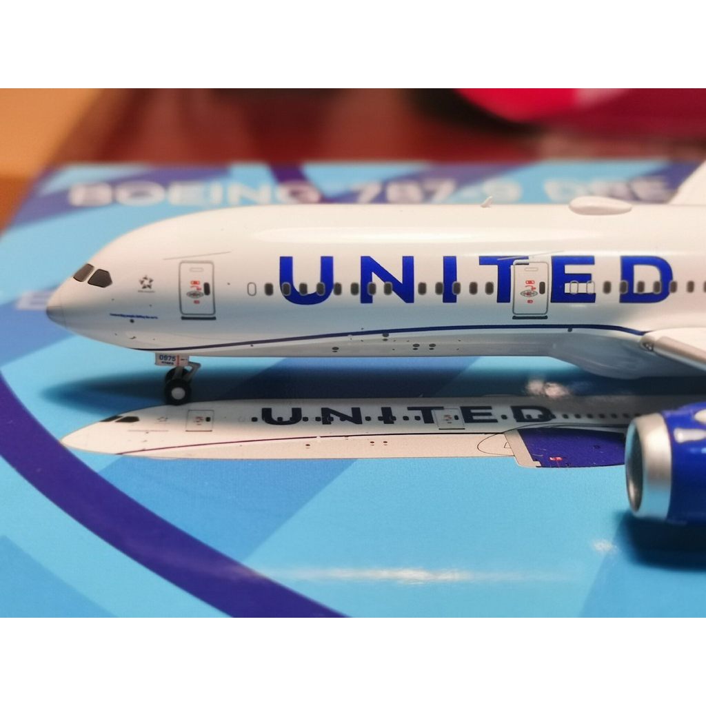 #1:: : รุ่น 400#NG美国联合航空B787-9 N29975