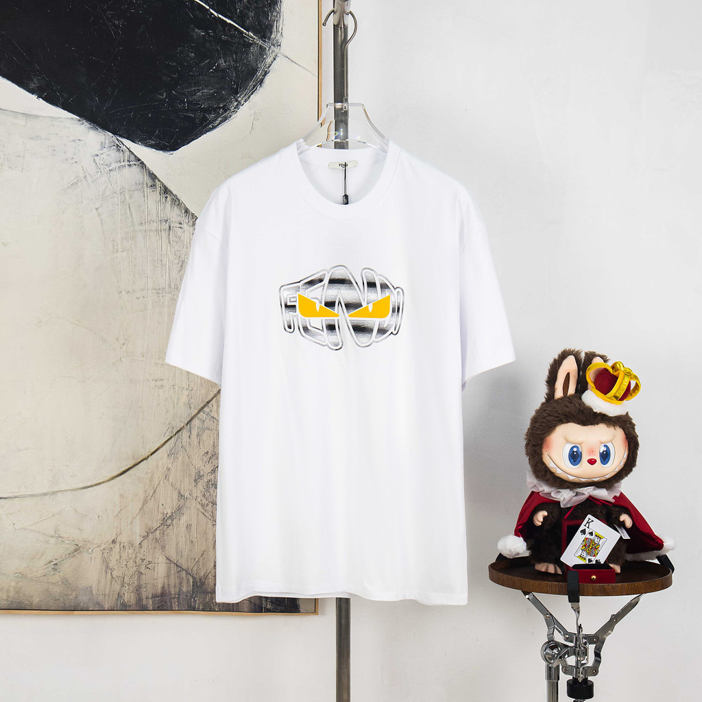 เสื้อยืด FENDI แบบคลาสสิก รอบคอดีไซน์แขนสั้น สำหรับผู้ชายและผู้หญิง สไตล์วันต่อวัน ใส่ได้ตลอดปี ECA9