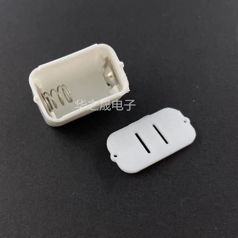 Tyk LR44 กล่องแบตเตอรี่ 4.5v ปุ่มแบตเตอรี่ L4454F/AG13 เพลงกระพริบแบตเตอรี่ผู้ถือ 3pcs HPWO 8J2X