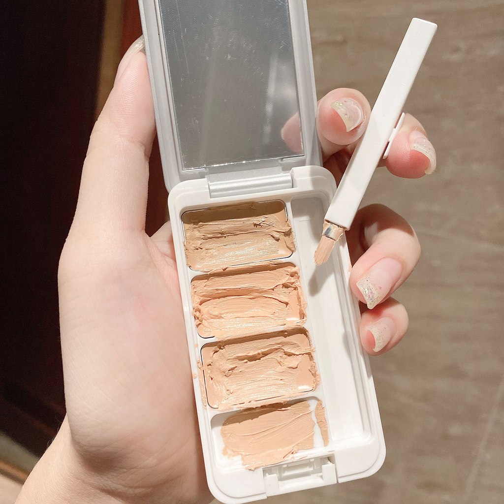 คอนซีลเลอร์ concealer Novo Tricolor Spots Facial Acne คอนซีลเลอร์ของแท้