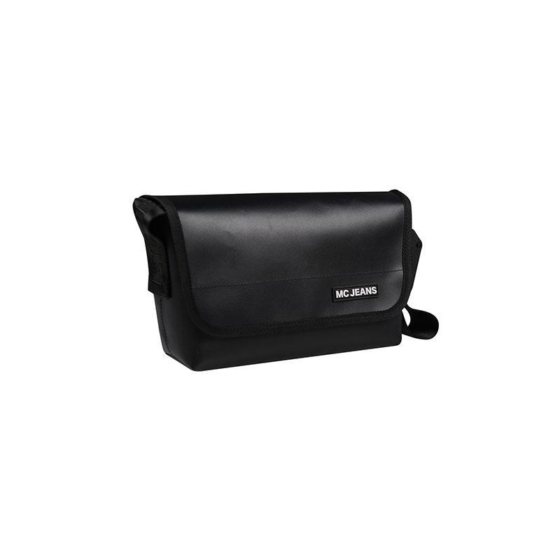 Mc JEANS กระเป๋าสะพายอเนกประสงค์  มีให้เลือก 2 สี M02Z093