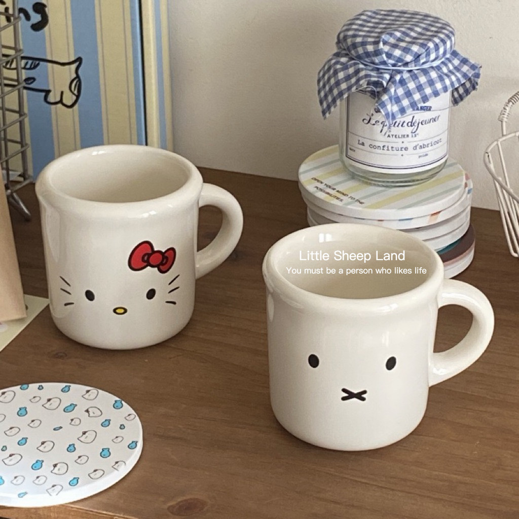 แก้วมัค แก้ว แก้วกาแฟ มีที่จับ รูปmiffy &kitty 350ml สำหรับร้านกาแฟ ราคา ถูกที่สุด ดีลบีเคเค