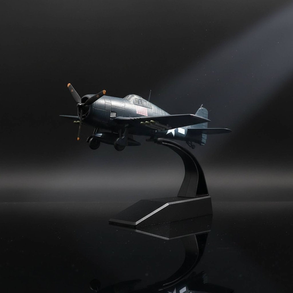 พร้อมแสดง 1/72 Scale F6F Hellcat รุ่นรายละเอียดที่สมจริง F6F Hellcat รุ่นเครื่องหมายที่แม่นยําประวัต