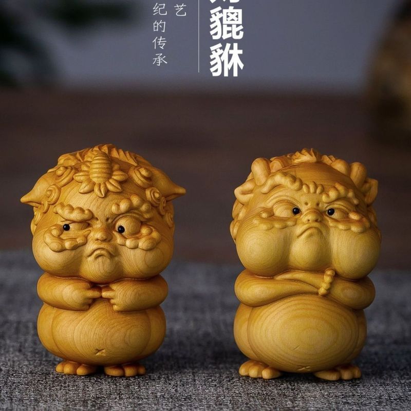 太行崖柏手把件高档真品雕刻高档真品招财天禄貔貅文玩桌面小摆件4.16High-quality Genuine Carved Taihang Cypress Handpiece, a High-qual