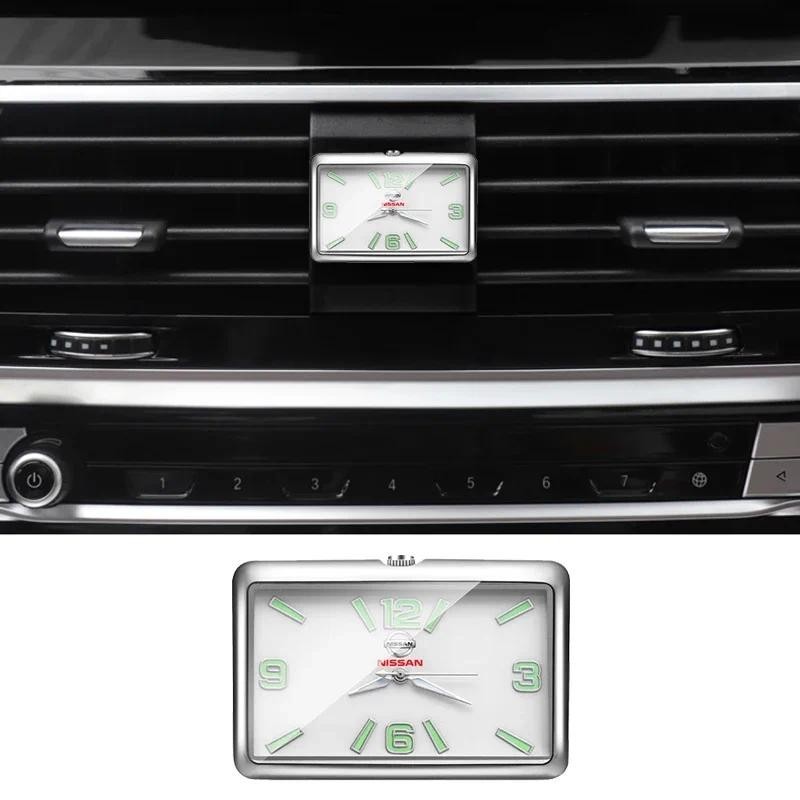 นาฬิการถ Luminous Stick-On Mini นาฬิกาดิจิตอลของขวัญสําหรับ Nissan Qashqai J11 J10 Juke Patrol Micra