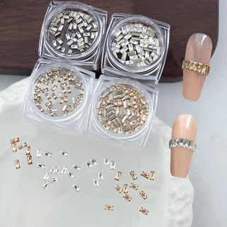 50 ชิ้นชนิดบรรจุกล่อง Chamfered ยาวZirconเล็บเพชรStrobe MiniแชมเปญZirconฟรีDiyเล็บเพชร