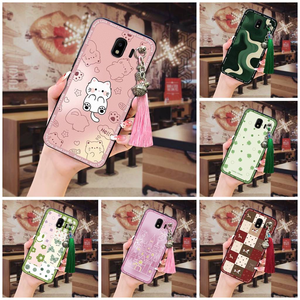 พู่ Bell เคสโทรศัพท์สําหรับ Samsung Galaxy J4 2018/J400F นุ่มกรณี Graffiti ทนทานน่ารักเต็มห่อ TPU กา
