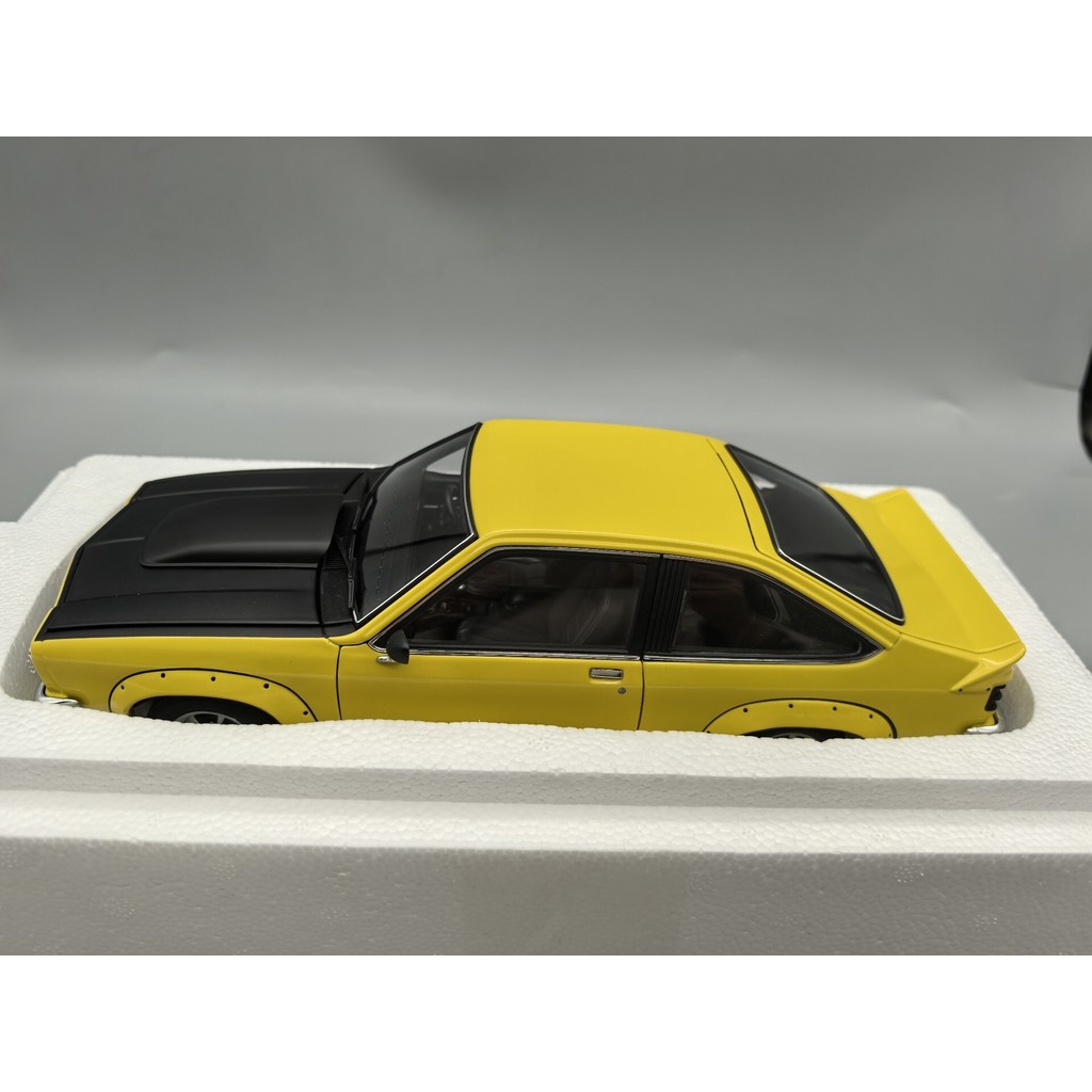 [สต๊อกพร้อม 1] AUTOart AUTOart 1/18 HOLDEN LX TORANA SS A9X OPTION (ปกสีเหลืองสีดํา) (มาเชอร์สีล้อหล