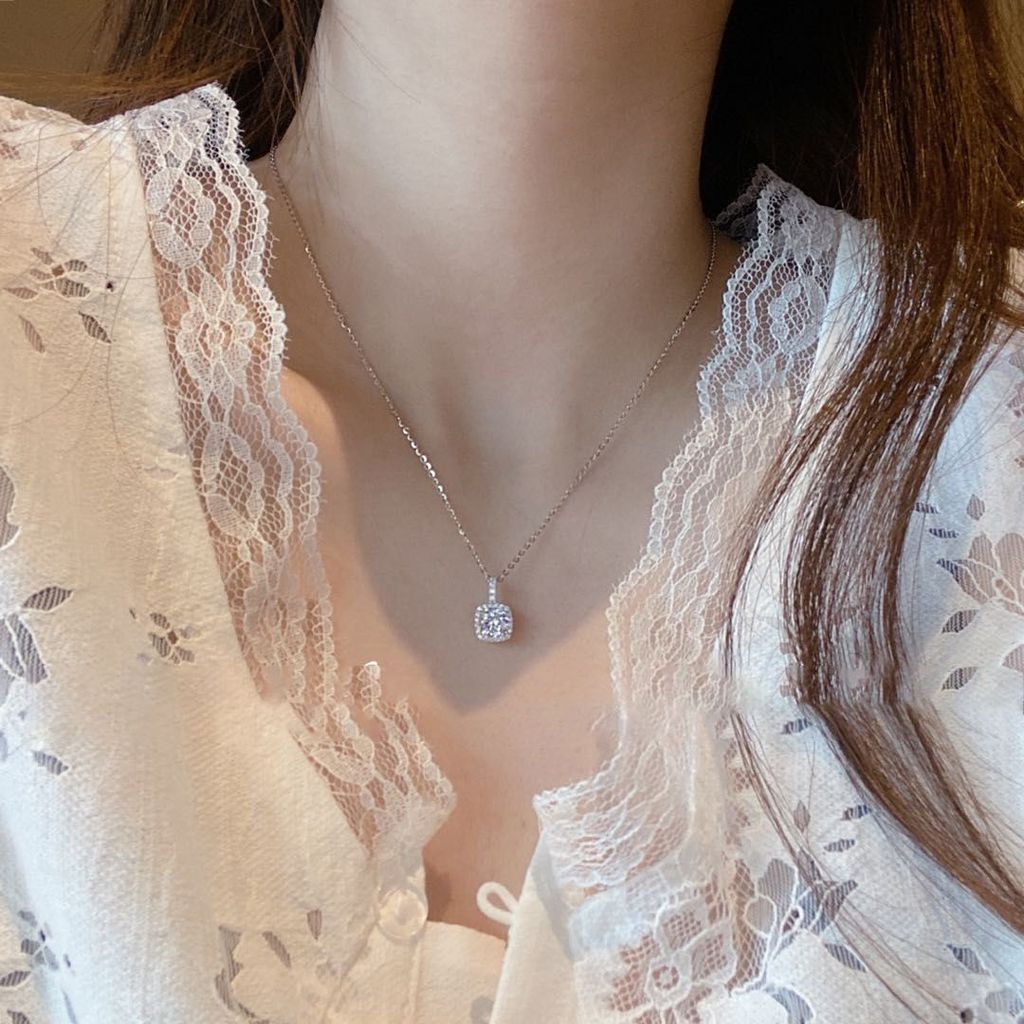 สร้อยคอสีทึบสีทึบสีทึบสร้อยคอเพชรหรูหราขนาดเล็ก High sgh88988.my20251217