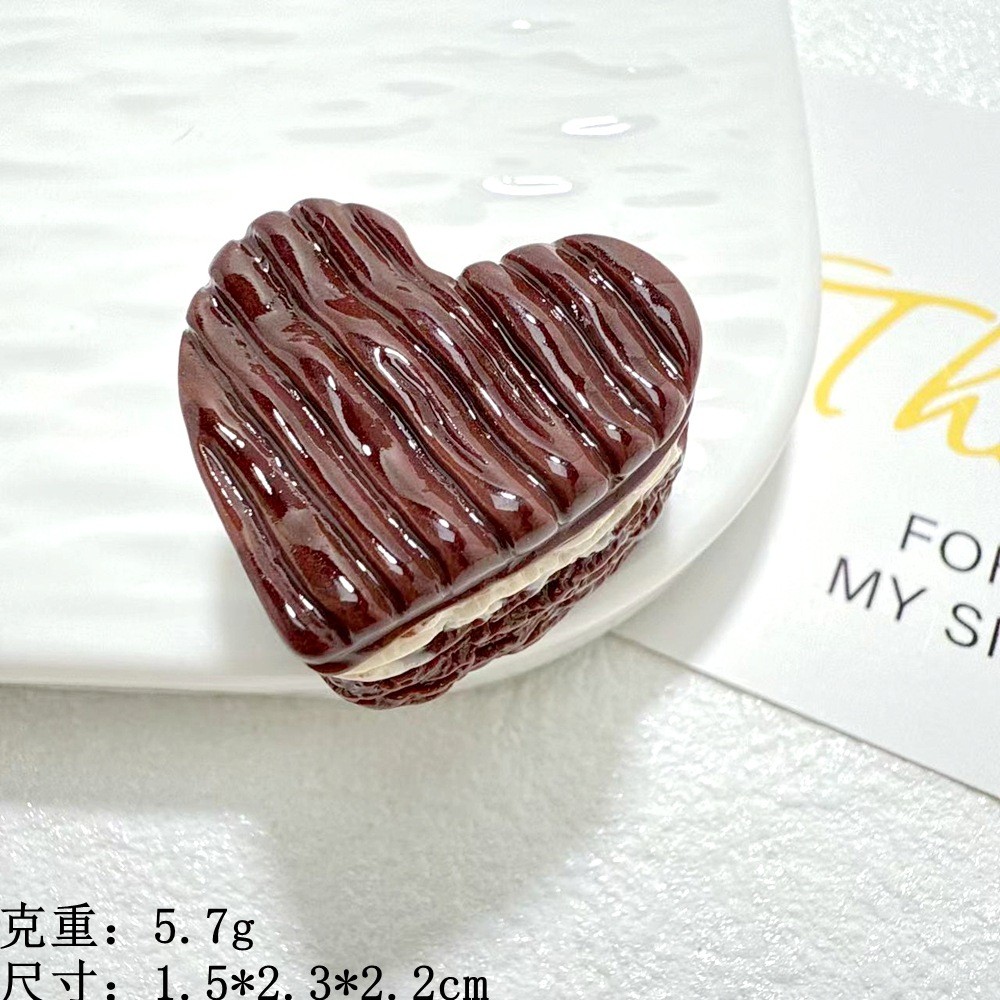 10ชิ้น/ถุงจําลองอาหารของเล่นช็อคโกแลตแซนวิชอุปกรณ์เรซินครีมกาว ทําเอง กิ๊บขนาดเล็กหลุมรองเท้าหัวเข็มขัดเครื่องประดับกรณีโทรศัพท์ - รูปที่ 7