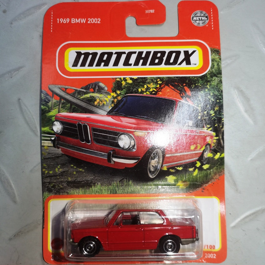 [Ready Stock] Matchbox MB1173 1969 BMW 2002 BMW 22 Made in Thailand