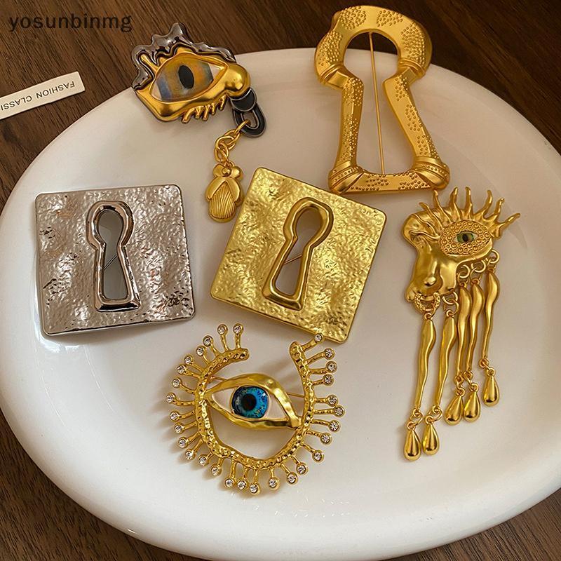 Yosunbinmg] Vintage Big-Eye Badge คอสเพลย์ Devils Eye เข็มกลัดหรูหรา Pin Party เครื่องแต่งกายอุปกรณ์เสริม sels Badges คอลเลกชันของขวัญใหม่