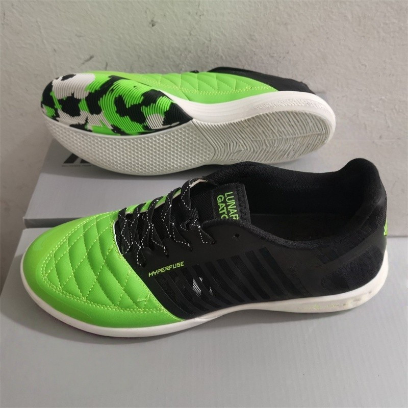 LUNAR GATO II IC รองเท้าฟุตบอลสำหรับผู้ชาย ขนาด 39-45 กันลื่นและทนทาน