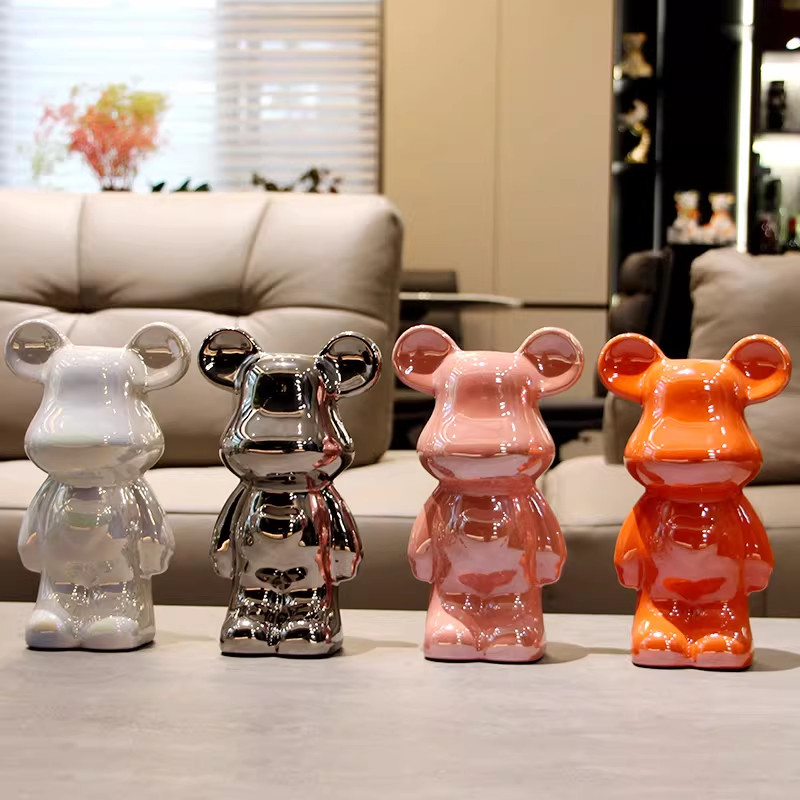 พร้อมส่ง 18CM Liquid Bear Violent Bear Display ของแต่งบ้าน เครื่องกระเบื้องโลหะ