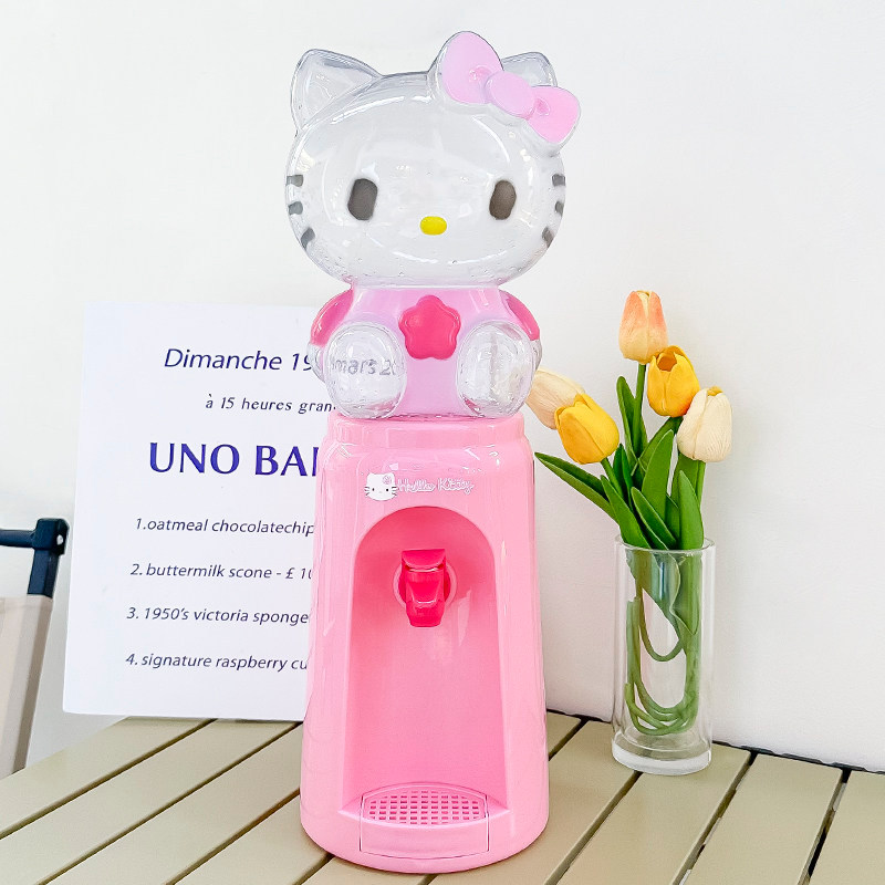 Hello Kitty ตู้กดน้ําขนาดเล็กขนาดเล็กน่ารักการ์ตูนเดสก์ท็อปสํานักงานหอพักนักเรียนเด็กเกรดอาหาร