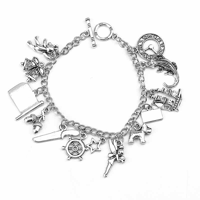 Spot Goods#Exaggerated European and American hand accessories, Caribbean pirates Pirate Flag and oth