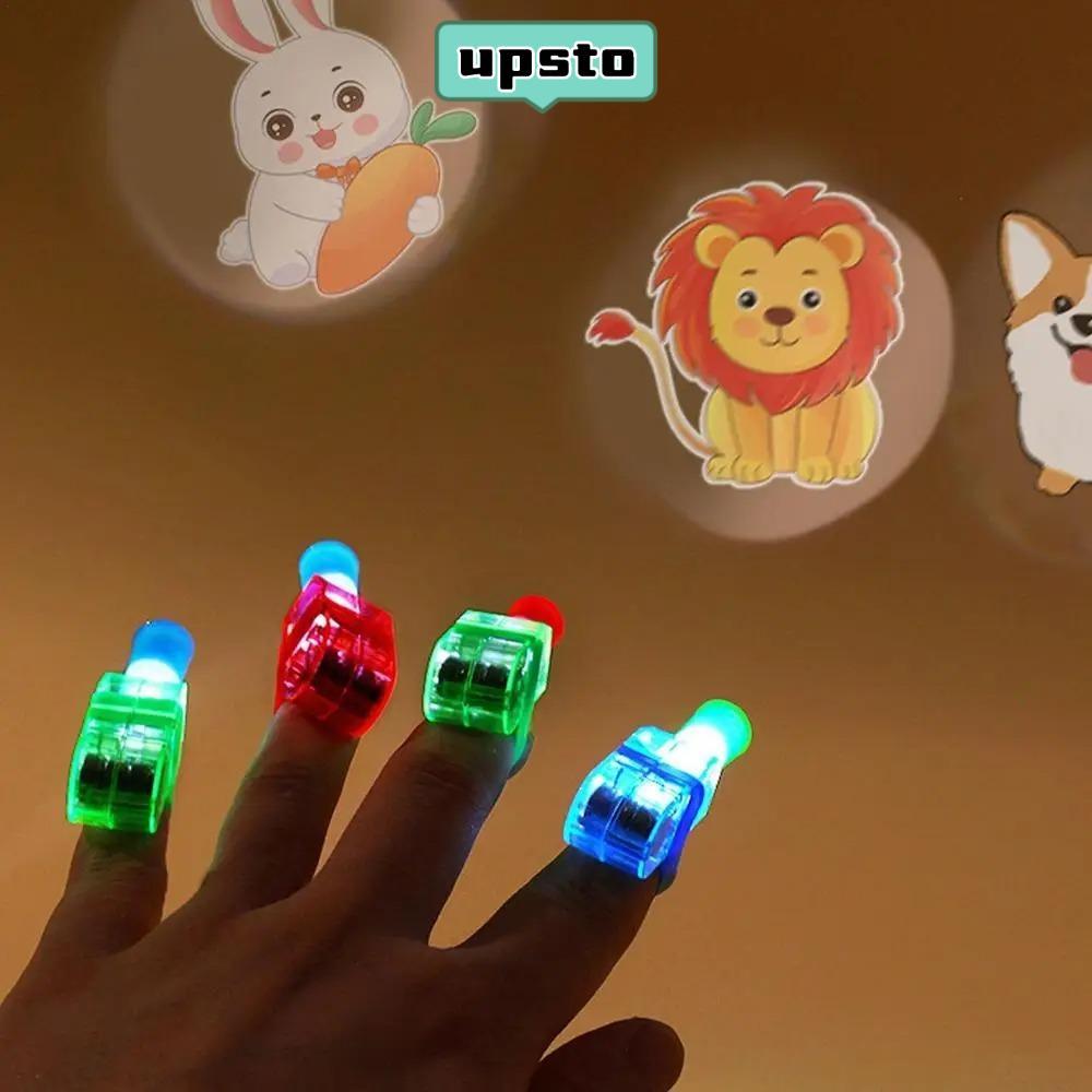 UPSTO โปรเจคเตอร์นิ้ว 10 ชิ้น, ของเล่นนิ้วสากล Light Up, รูปแบบการ์ตูนสีสุ่มความสว่างสูง LED Finger Light