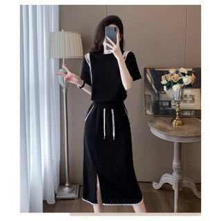 FADFAD | Setelan Wanita 2 Pcs | Atasan Lengan Pendek + Rok Panjang Polos | Desain Elegan dengan Garis Putih Aksen | Nyaman Dipakai untuk Harian & Hangout | Setelan Wanita Trendy