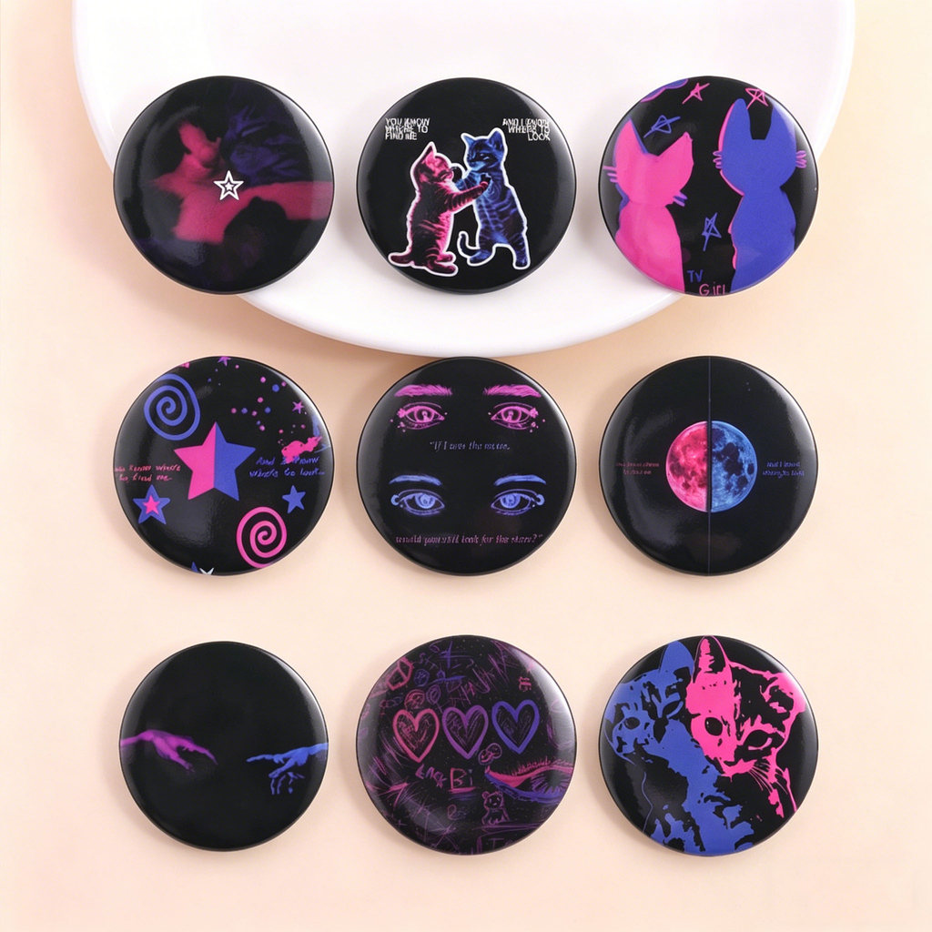 ชุดอุปกรณ์เสริมอินเทรนด์ Romantic Cat Tinplate Pin สำหรับของขวัญคู่