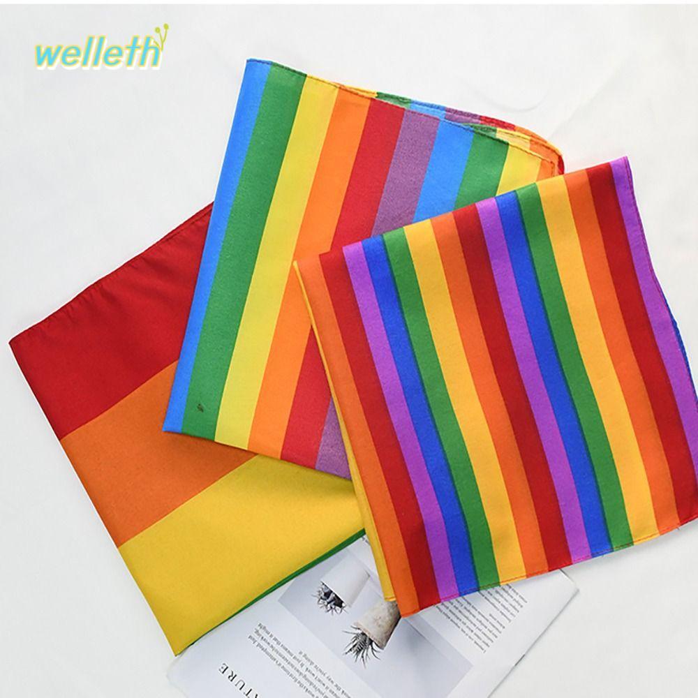 ผ้าพันคอบนด์สแควร์ สีรุ้ง สำหรับเทศกาลความภาคภูมิใจ พร้อมใช้งานเป็นที่คาดผมและผ้าโพกหัว