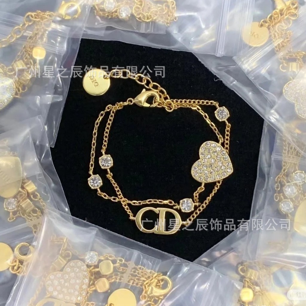 DIOR5060 พร้อม Label Letter Love สร้อยข้อมือสองชั้นหญิง