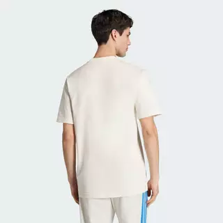 adidas ไลฟ์สไตล์ เสื้อยืดผ้าซิงเกิลเจอร์ซีย์ Essentials Small Logo ผู้ชาย สีขาว KC0904