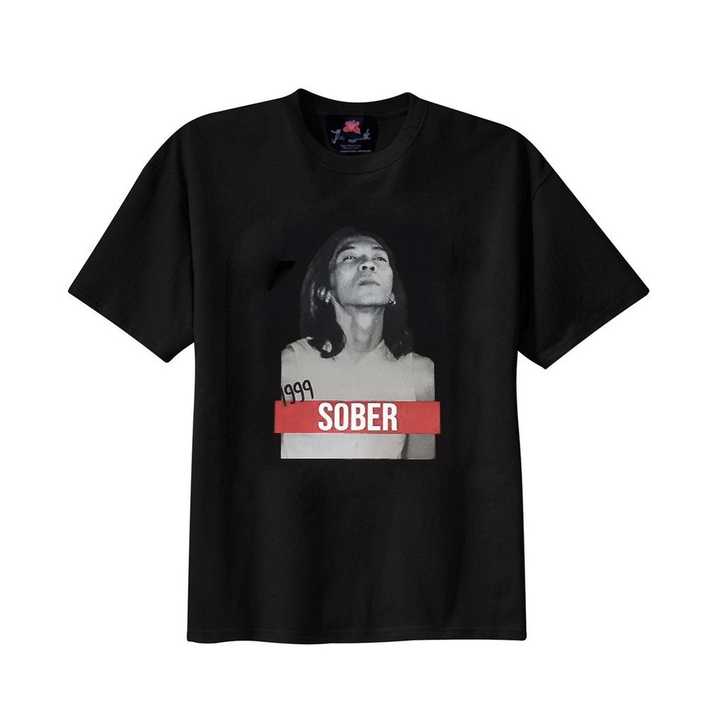 เสื้อยืด Sober 99 สีดํา
