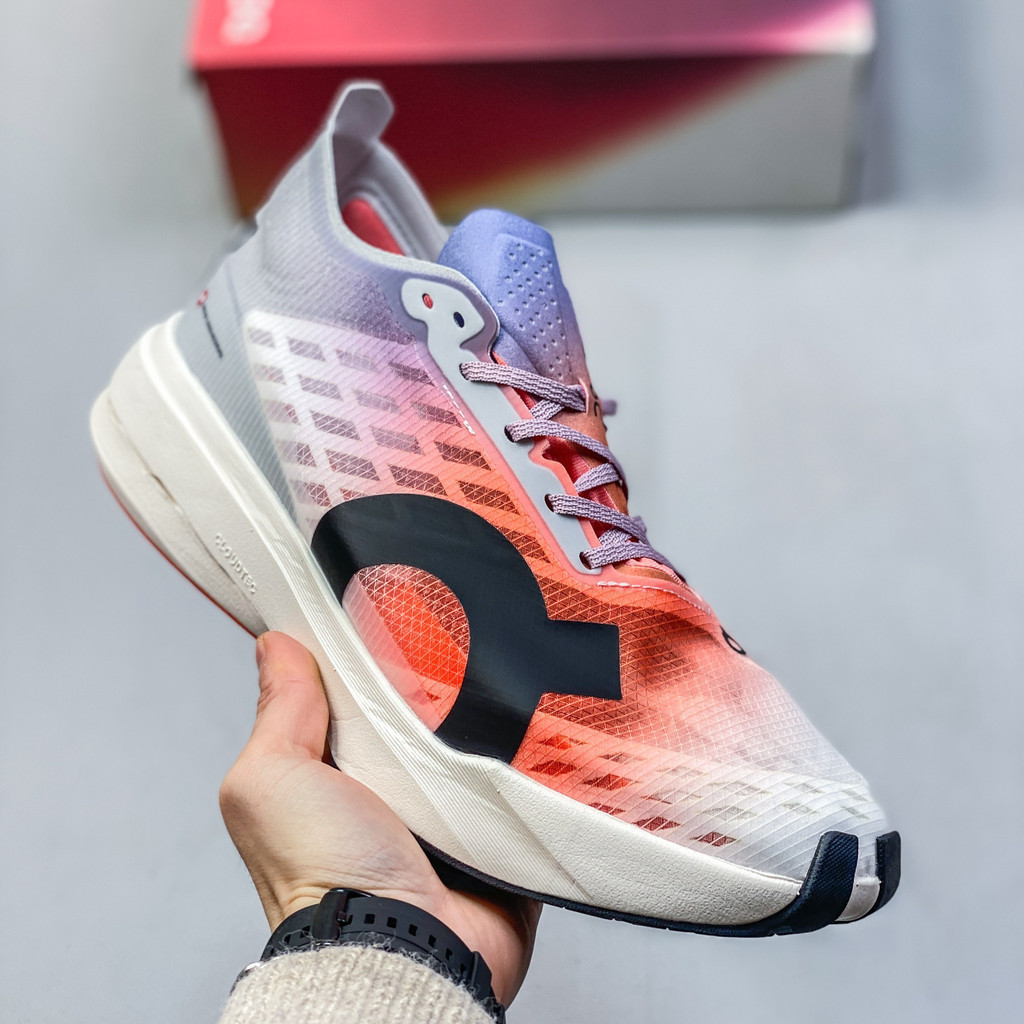 รองเท้าวิ่งมาราธอน Cloud Wings Strike แบบ_unisex_ดีไซน์ใหม่ล่าสุด