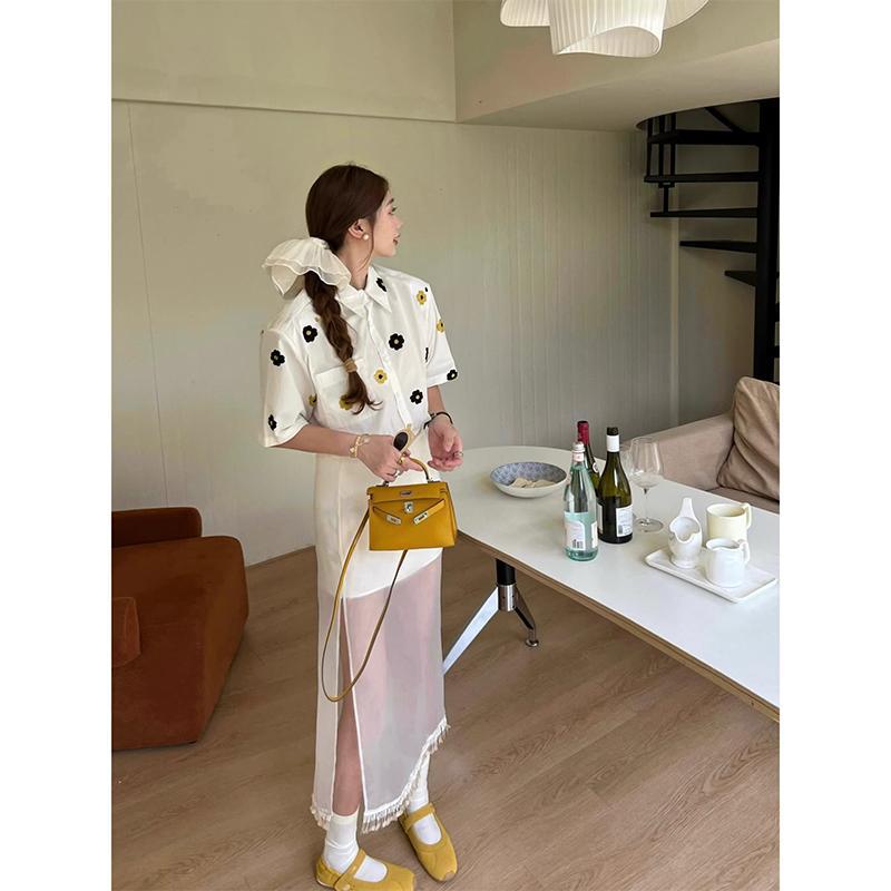เสื้อเชิ้ตคอปกแขนสั้นลายดอกสีๆ กระเปล๋าไช้ได้จริง เรียบหรู ผ้าดีงานสวยใส่สบาย แฟชั่นเกาหลีสไตล์OL W718